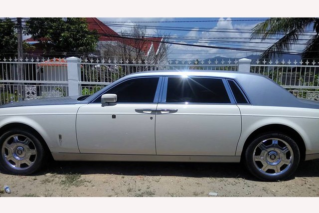 Rolls-Royce tien ty cua dai gia Trung Nguyen bi 